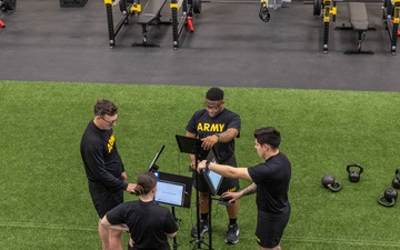 Soldiers from WRAIR-West participate in BET-HIIT training