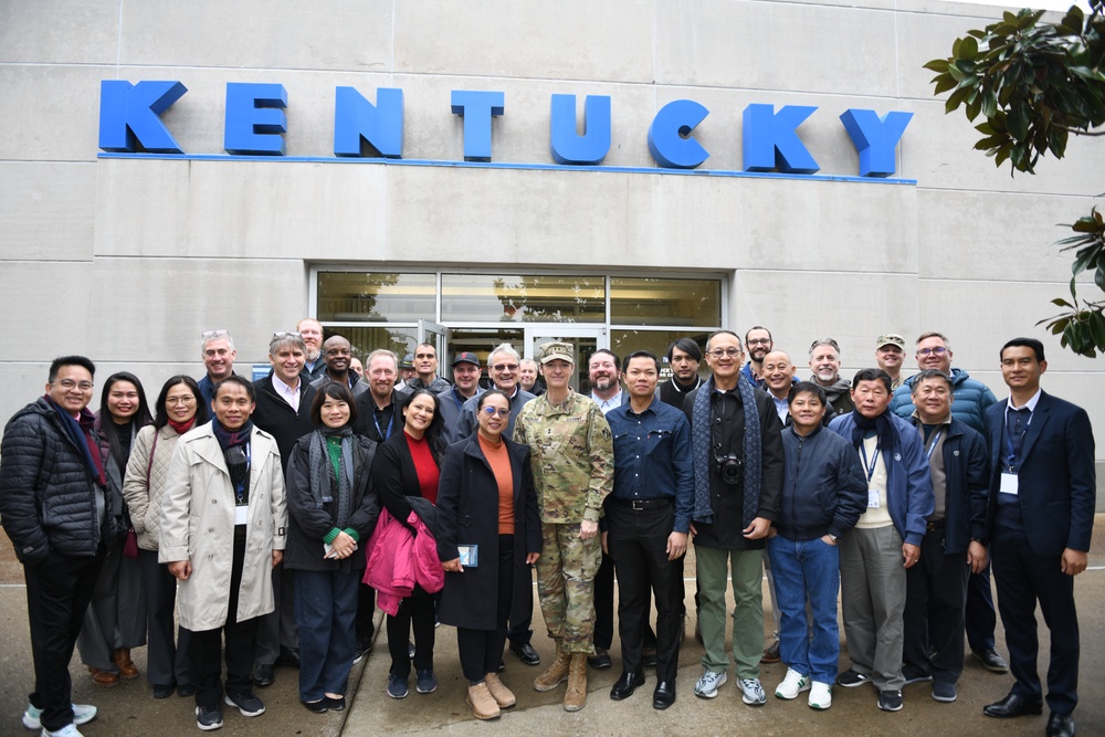 12th Mekong-Mississippi Sister Rivers Partnership Exchange visits Kentucky Lock