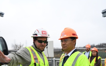 12th Mekong-Mississippi Sister Rivers Partnership Exchange visits Kentucky Lock