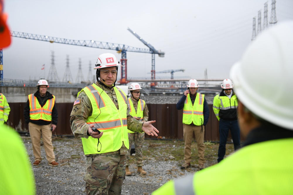 12th Mekong-Mississippi Sister Rivers Partnership Exchange visits Kentucky Lock