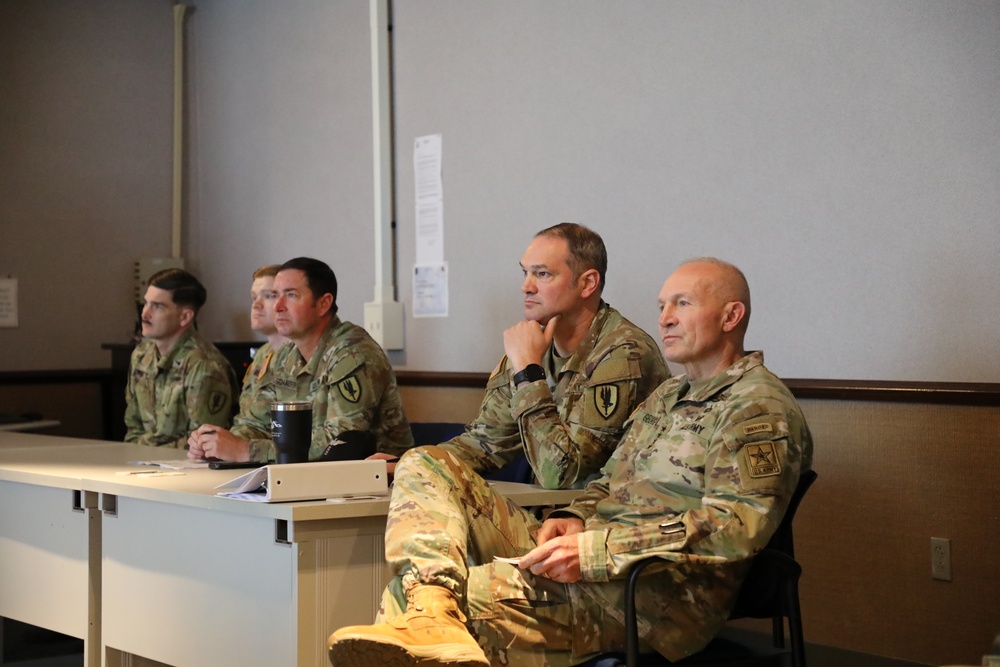 CSA visit to the Aviation Center of Excellence