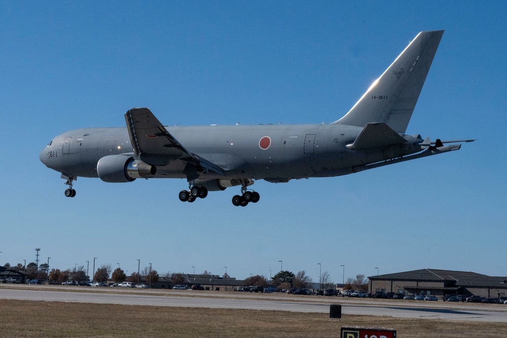 Fueling a Partnership: Japan and U.S. Airmen Exchange Air Refueling Knowledge