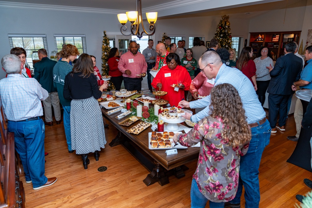 2nd AF, 81st TRW hosts holiday social with civic leaders