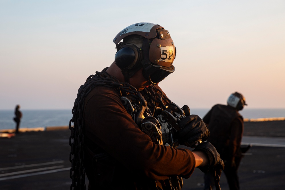 Abraham Lincoln conducts flight operations