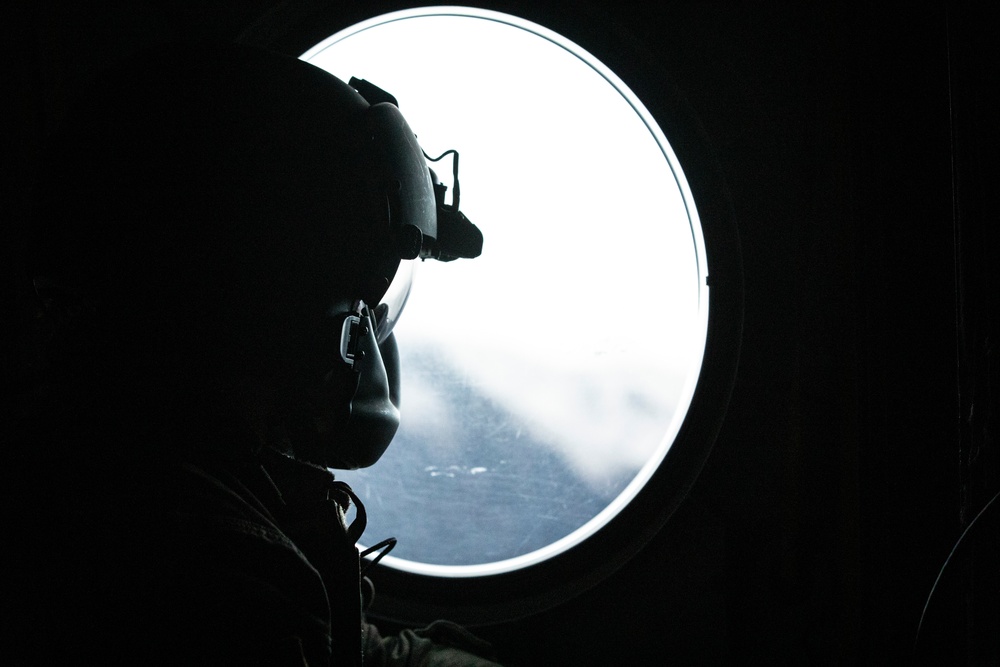 AKARNG aviators give 11th Airborne ‘Arctic Angels’ a lift during air assault training