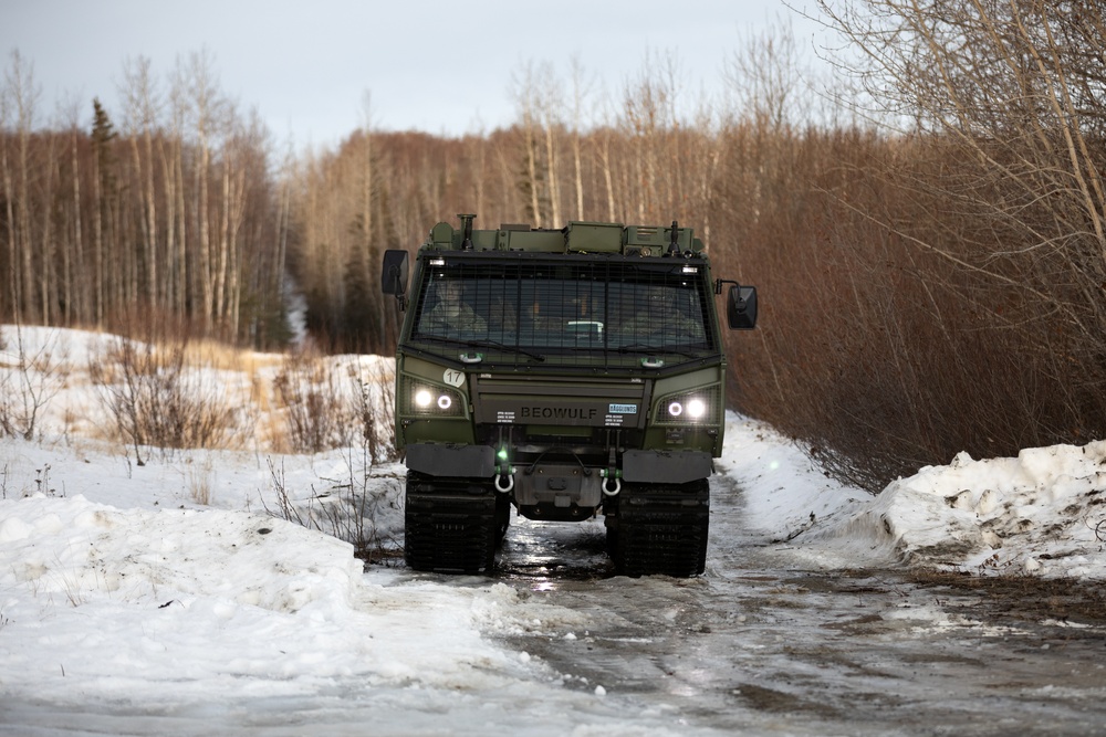 AKARNG aviators give 11th Airborne ‘Arctic Angels’ a lift during air assault training