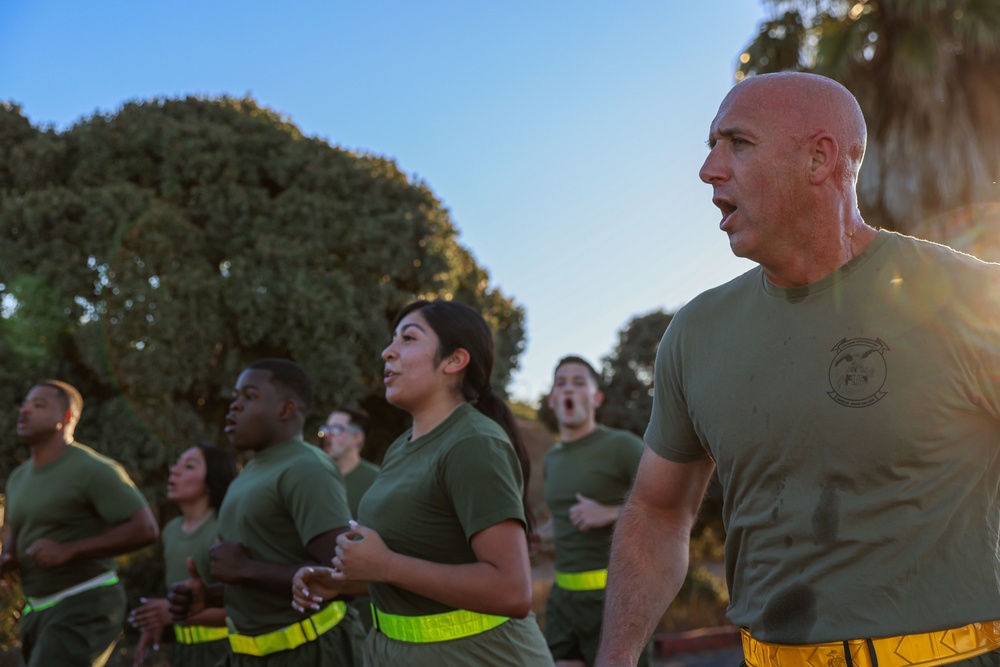 15th MEU Holds Birthday Celebration Motivational Run