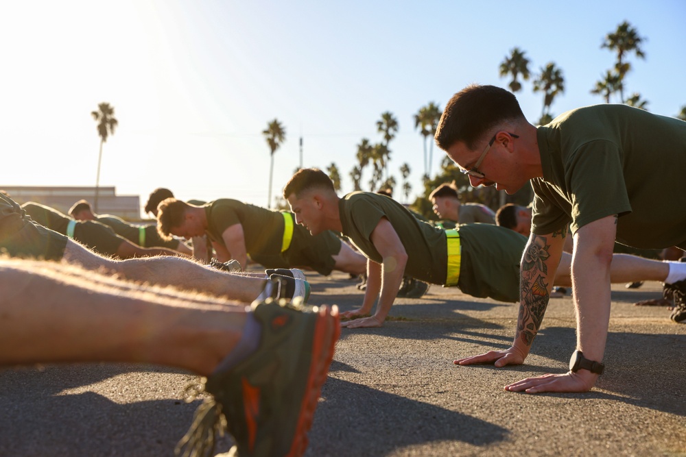 15th MEU Holds Birthday Celebration Motivational Run