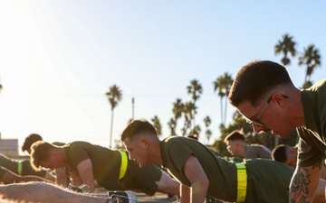 15th MEU Holds Birthday Celebration Motivational Run