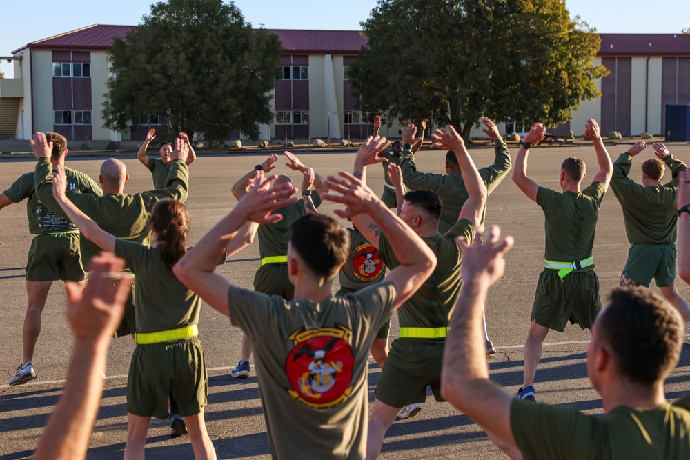 15th MEU Holds Birthday Celebration Motivational Run