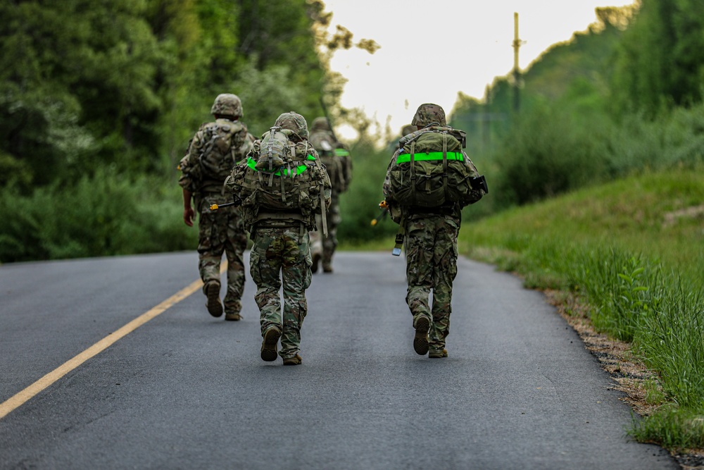 207th Military Intelligence Brigade (Theater) Competes in Best Squad Competition