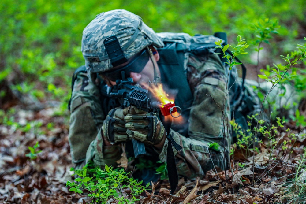 207th Military Intelligence Brigade (Theater) Competes in Best Squad Competition