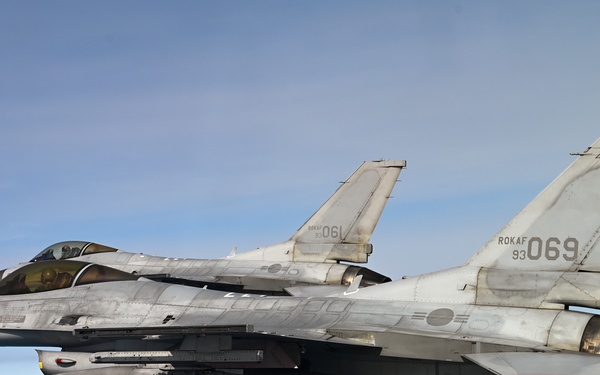 Wolf Pack participates in Buddy Squadron 25-3