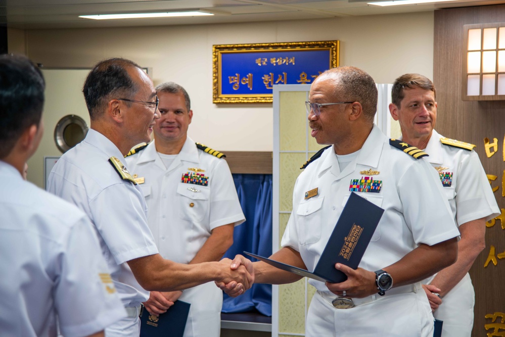 NBG XO Attends Luncheon Hosted by the Republic of Korea Cruise Training Task Group