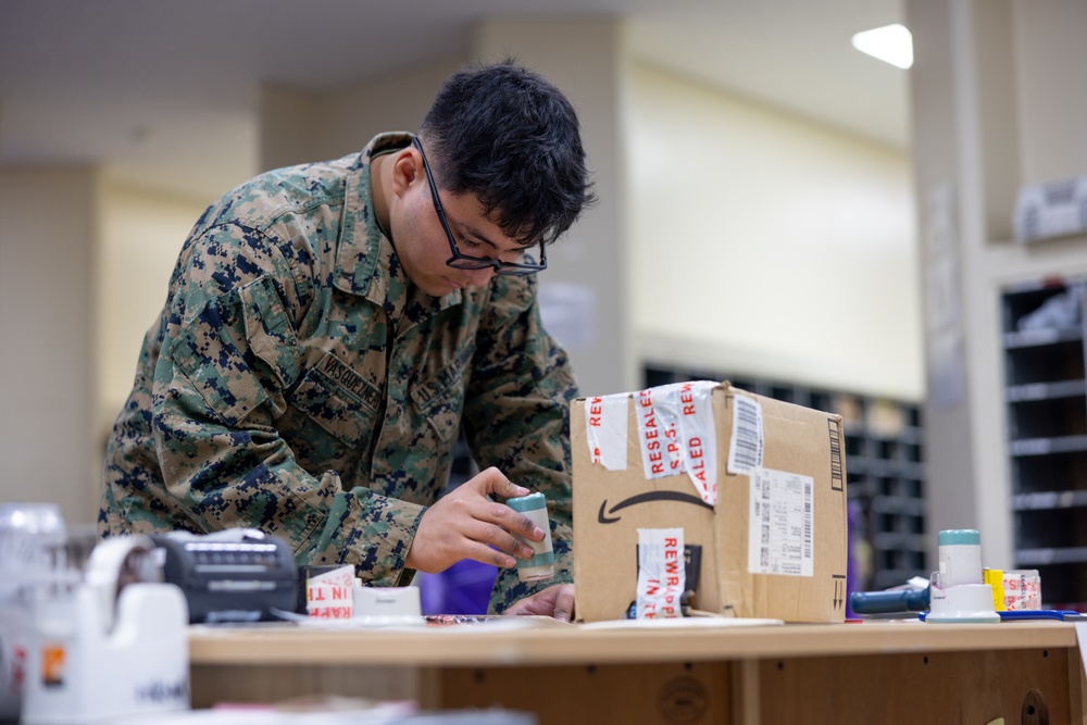 MCIPAC’s Santa Claus: Postal distributes mail through the holidays