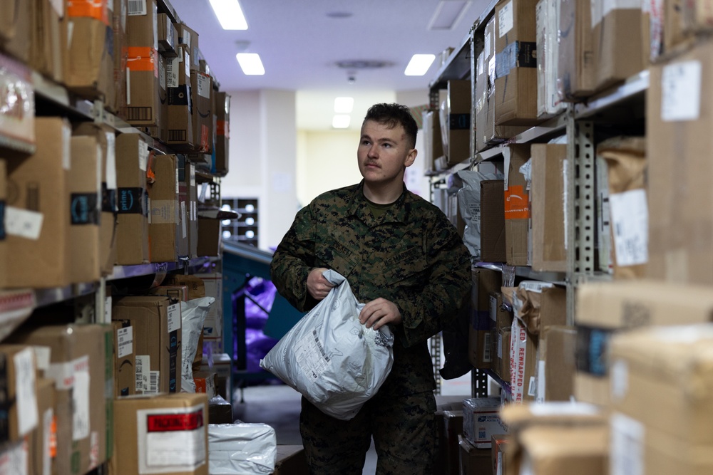 MCIPAC’s Santa Claus: Postal distributes mail through the holidays