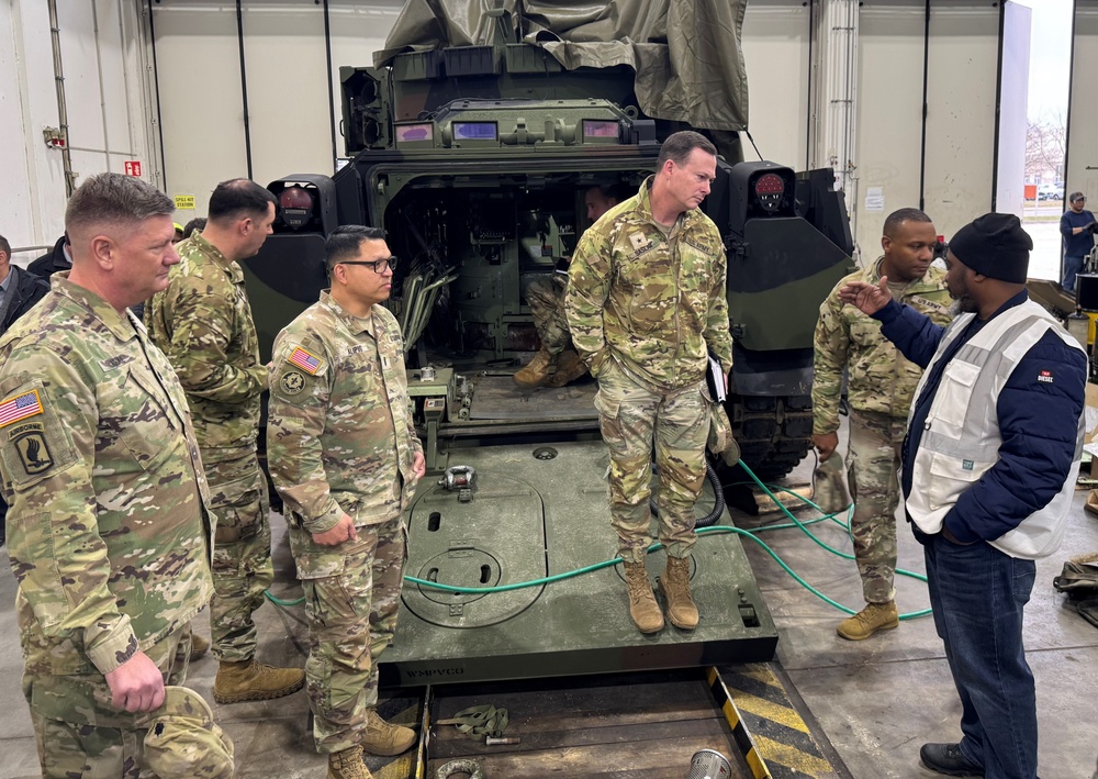 Army’s top sustainer, top operations officer in Europe visit APS-2 site in Mannheim