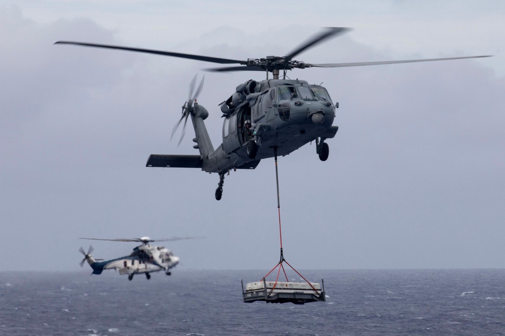 USS Carl Vinson (CVN 70) Conducts Routine Operations in the Philippine Sea