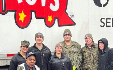 Toys for Tots Volunteer