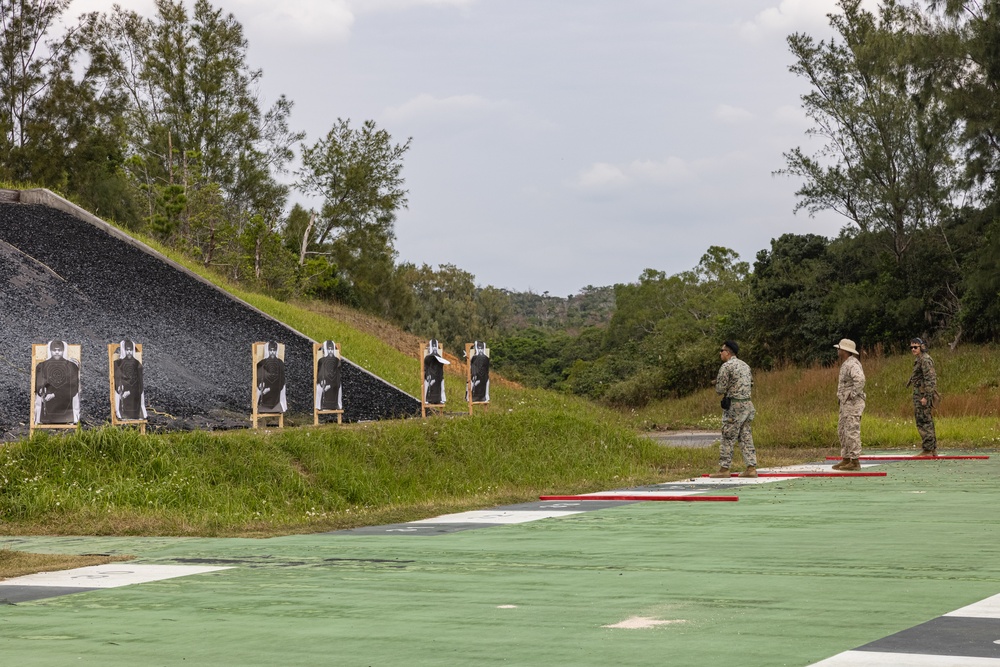 12th MLR Marines Practice for a Shooting Competition