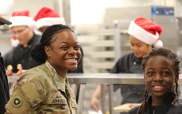 314th CSSB Holds Annual Holiday Party