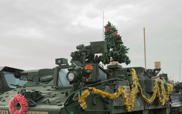 2nd Cavalry Regiment Decorates Convoy Vehicles for Holiday Dragoon Ride