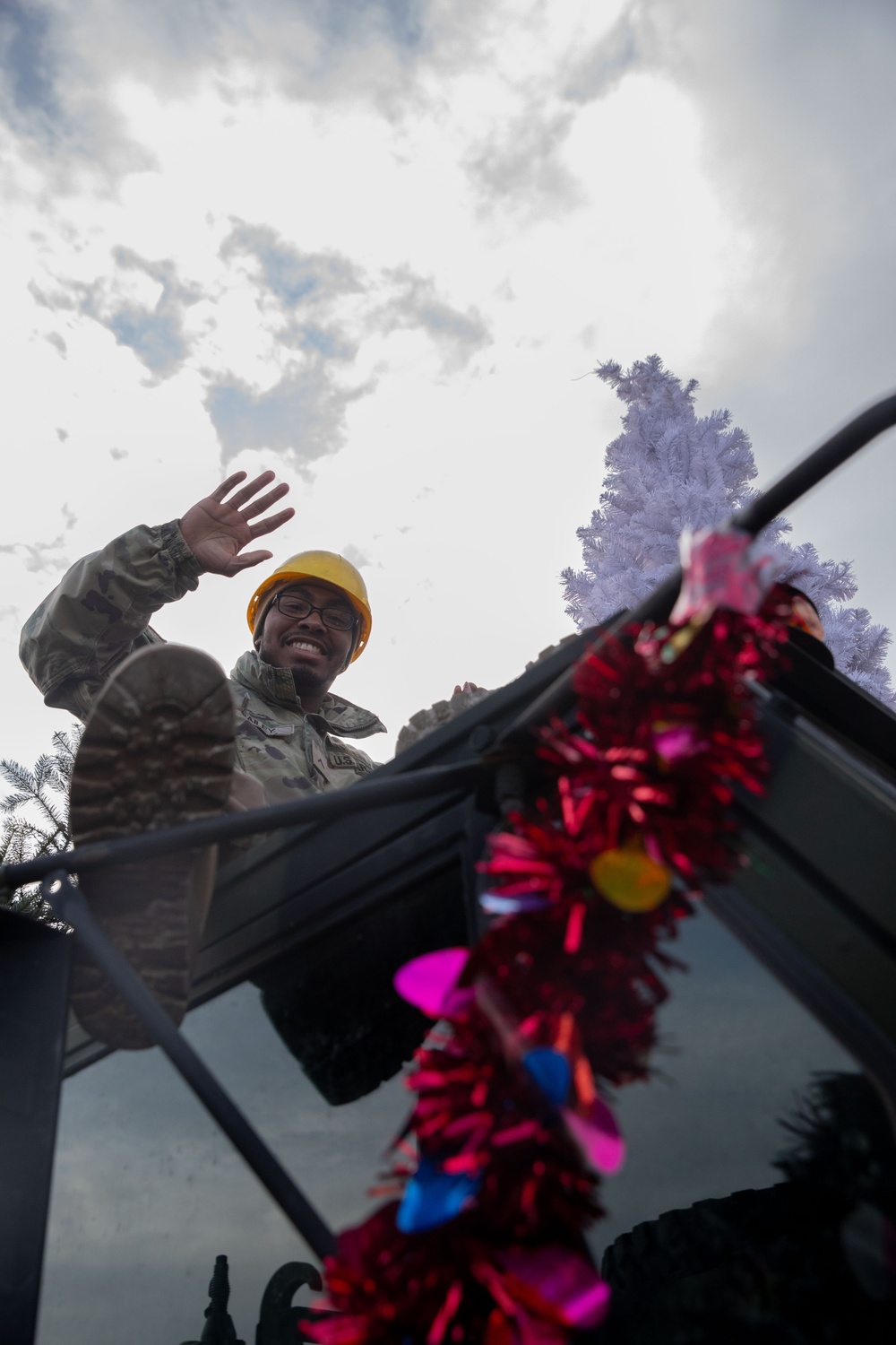 2nd Cavalry Regiment Decorates Convoy Vehicles for Holiday Dragoon Ride