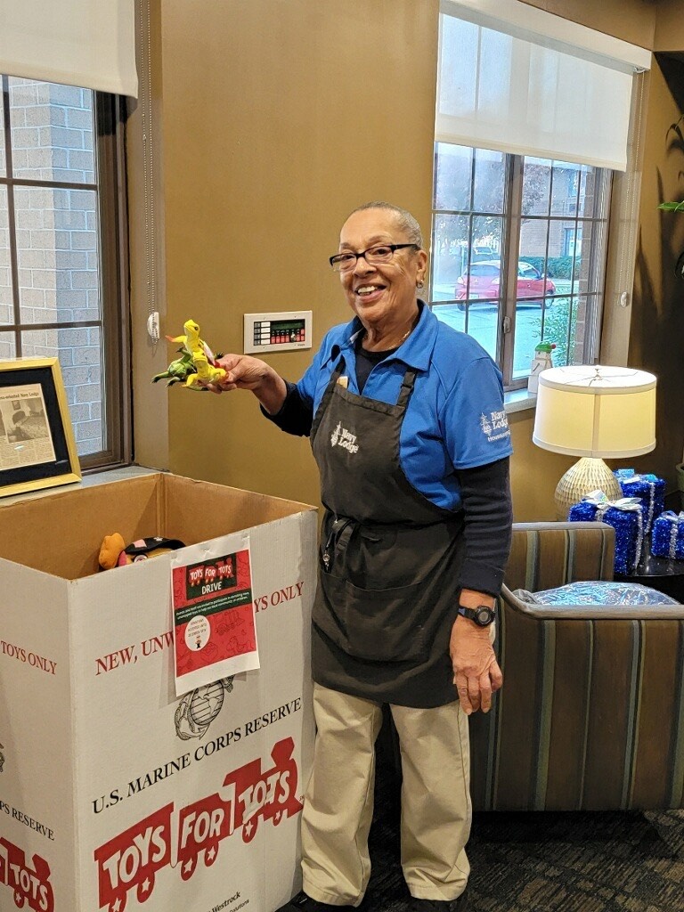 A Season of Giving with Navy Lodge and Navy Gateway Inns &amp; Suites Little Creek