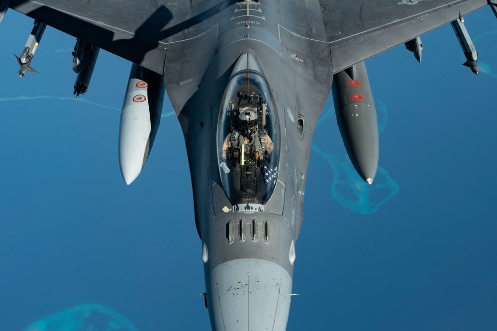 Refueling Fighting Falcons