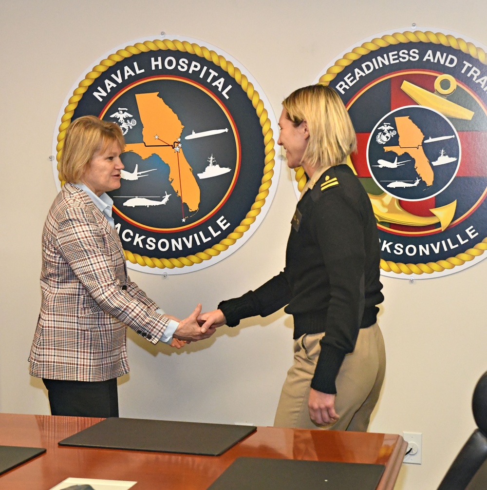 Acting Assistant Secretary of Defense for Health Affairs Seileen Mullen visits NMRTC Jacksonville