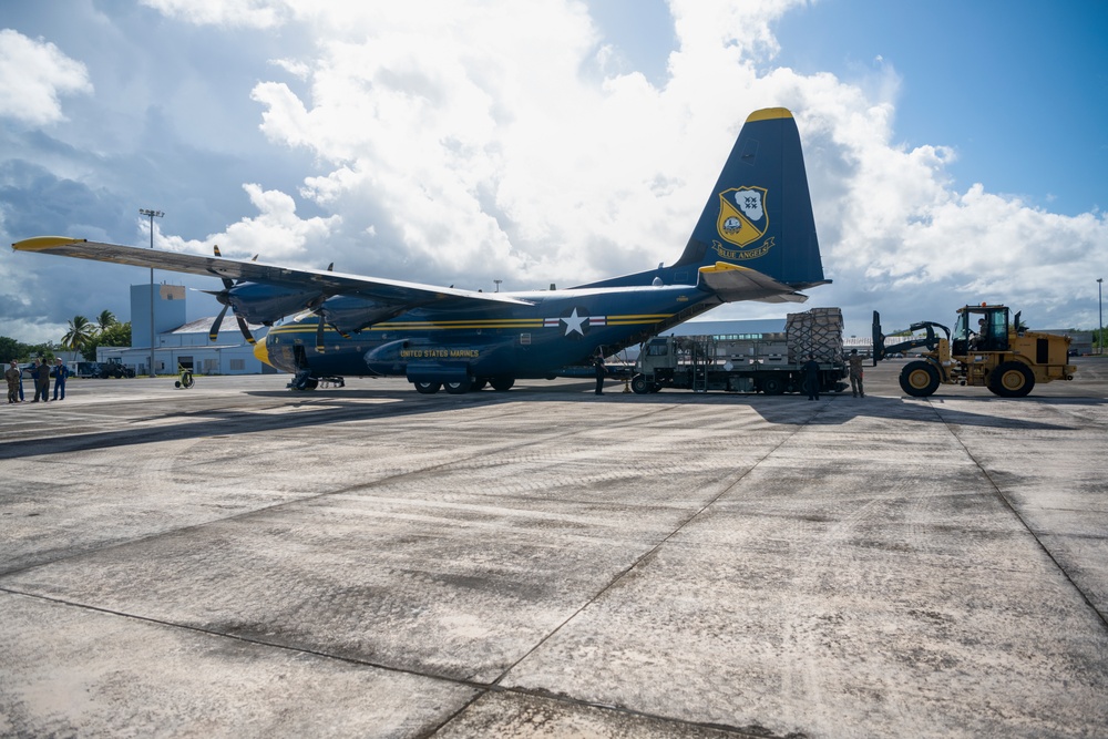 Blue Angels: Toys for Tots at 156th Wing