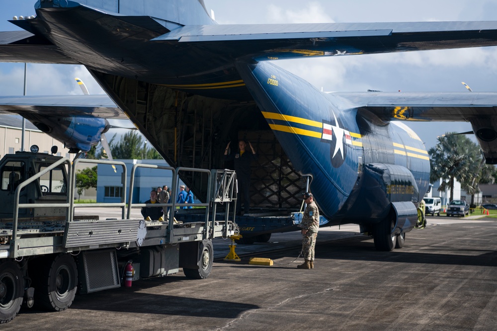 Blue Angels: Toys for Tots at 156th Wing