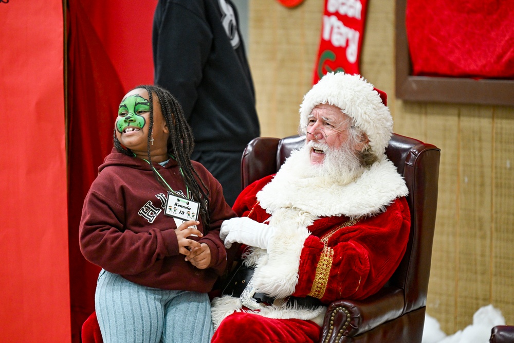 172nd Airlift Wing Hosts 18th Annual Flight to the North Pole