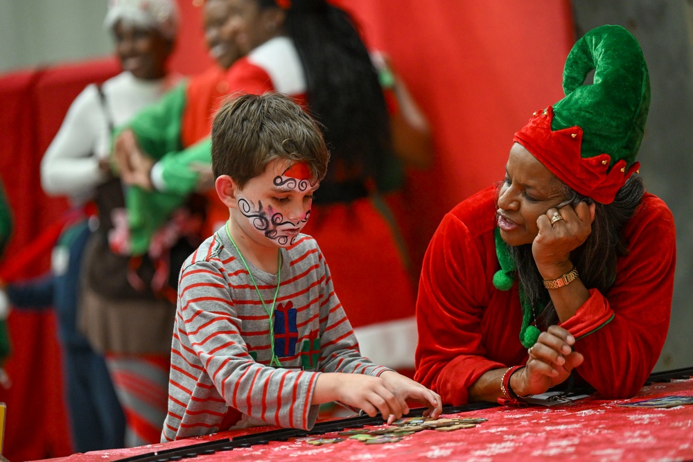 172nd Airlift Wing Hosts 18th Annual Flight to the North Pole