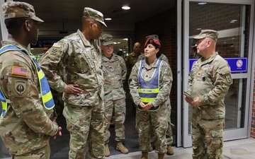 TRADOC CG visits CASCOM HBL