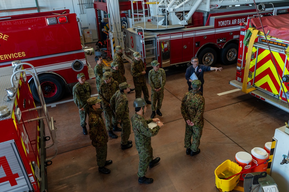 JGSDF tours Yokota Fire Department