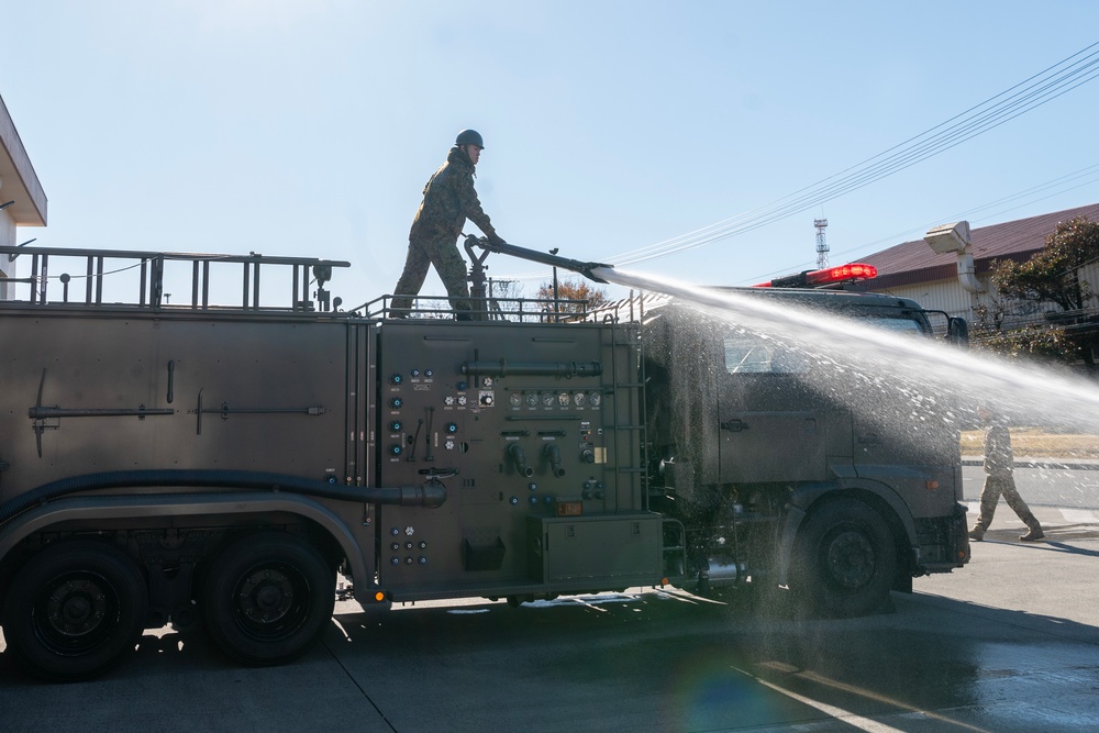 JGSDF tours Yokota Fire Department