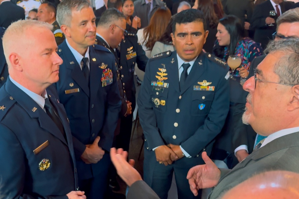 Arkansas National Guard Meets With Guatemalan Military Leadership