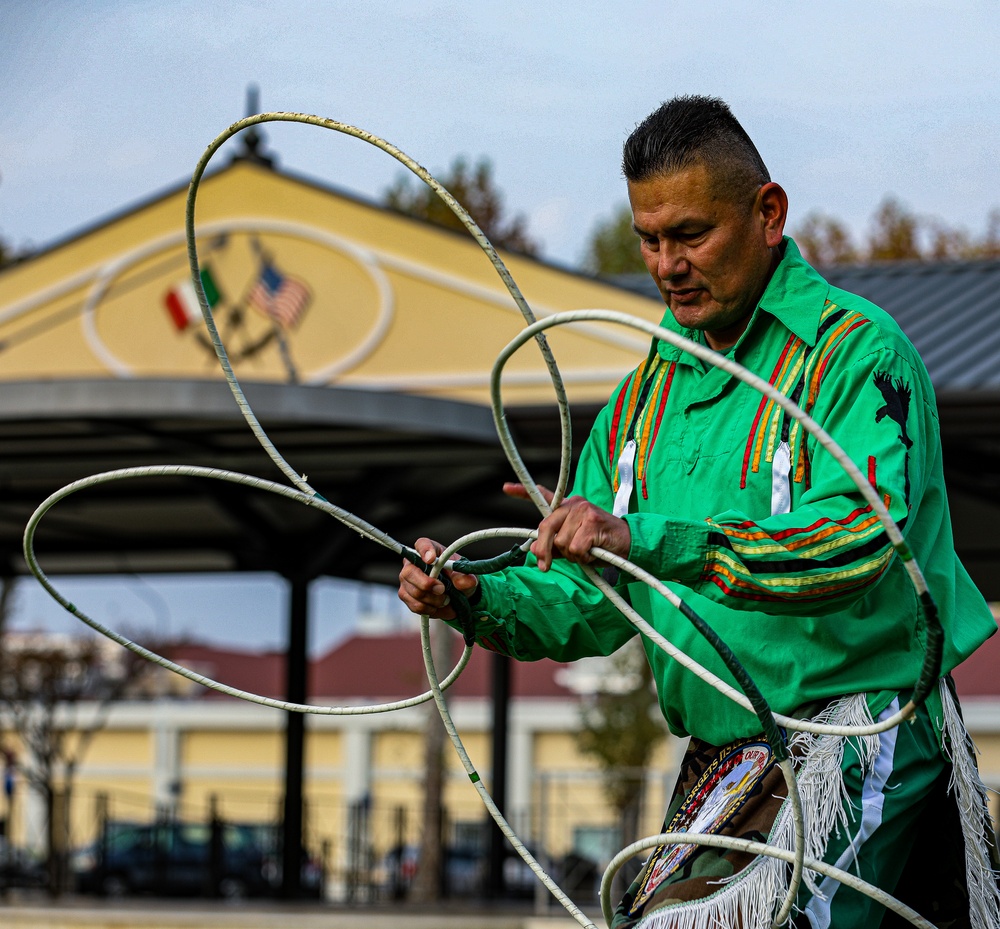 207th Military Intelligence Brigade (Theater) Celebrates Native American Heritage Month