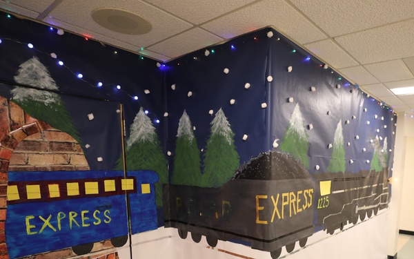 NIOC Pensacola Holiday Decorations