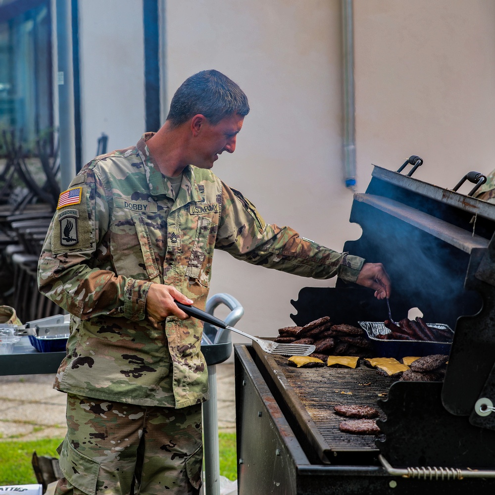 Equalizer Battalion Bids Farewell to 1st Sgt. David Beasley with Cookout