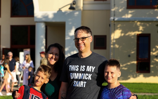 Vicenza Military Community Welcomes Students Back to School