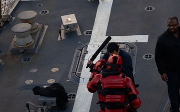 USS Oscar Austin (DDG 79) Conducts Non-Lethal Weapons Training