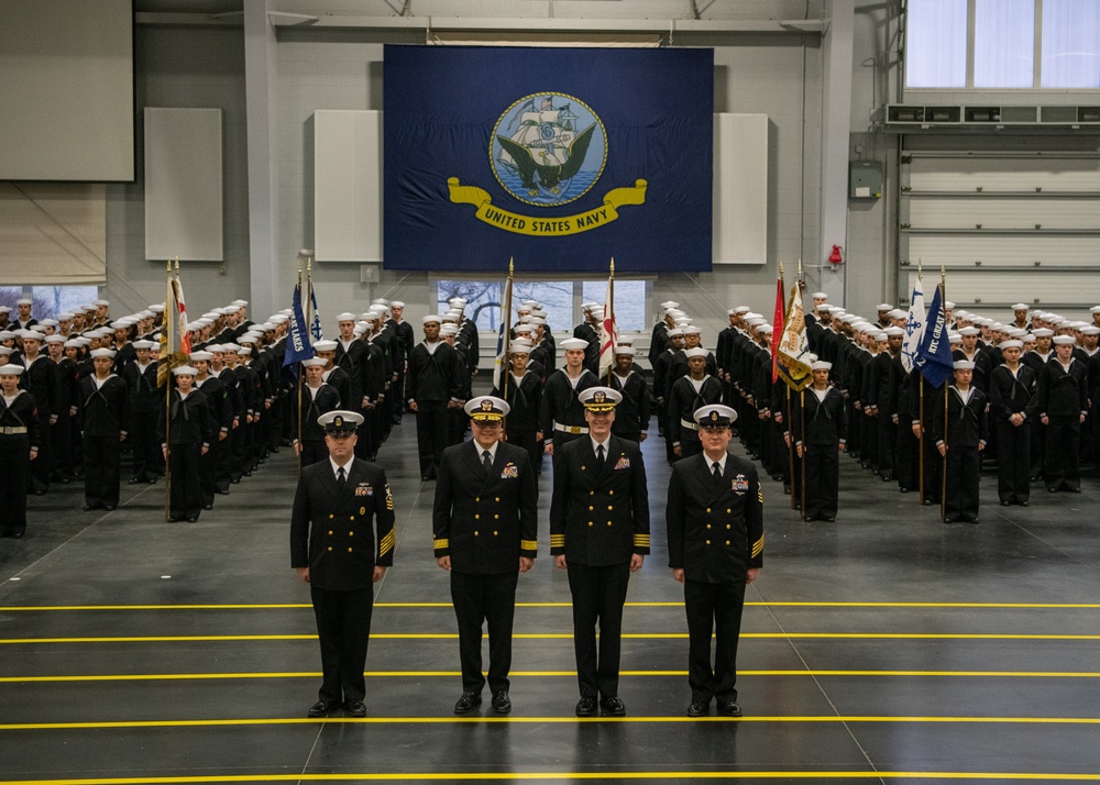 Sponsored Division Trains At Recruit Training Command