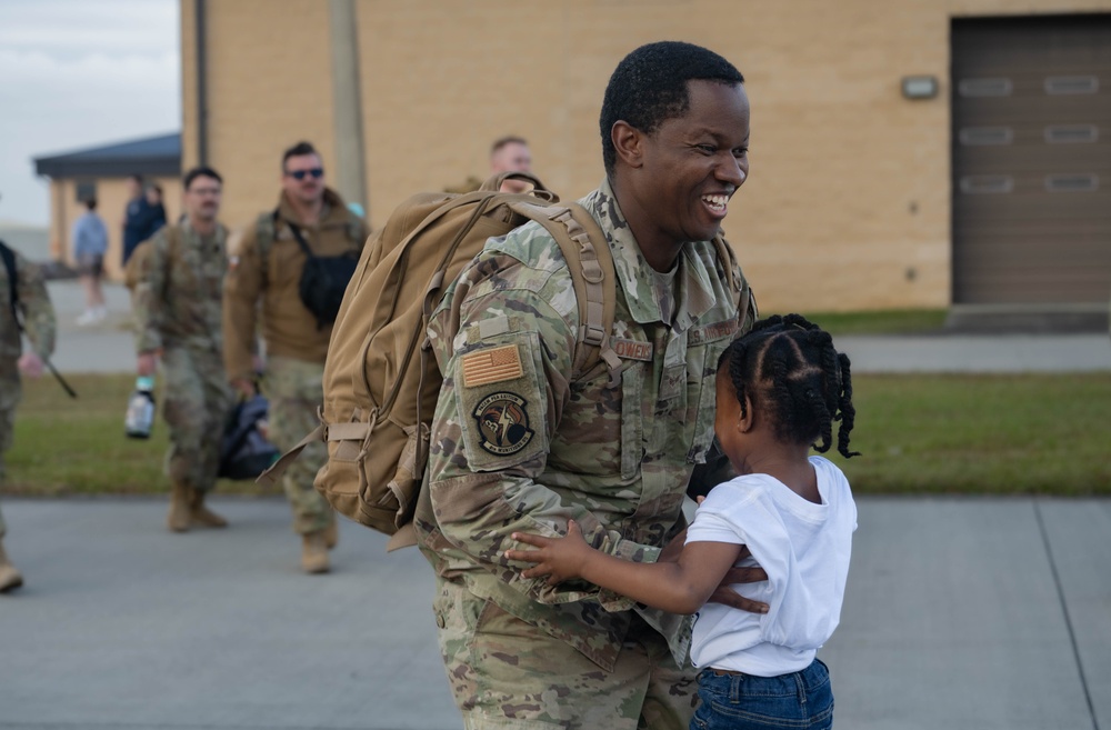 4th Fighter Wing Airmen return from deployment