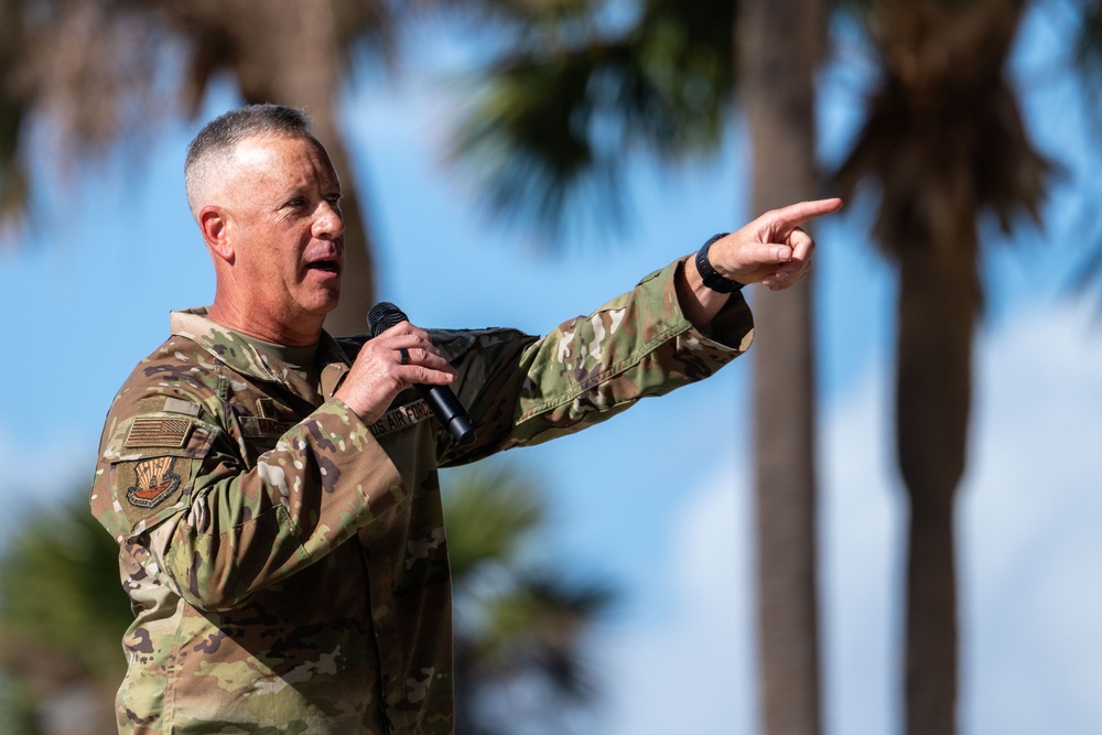 UF Gators and TU Green Wave football teams visit MacDill AFB ahead of Gasparilla Bowl