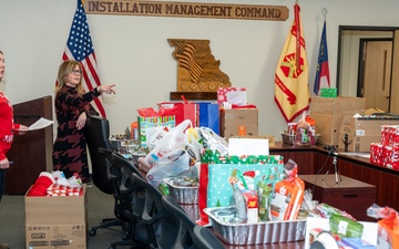 Fort Leonard Wood garrison gives back to own through Garrison Gives program