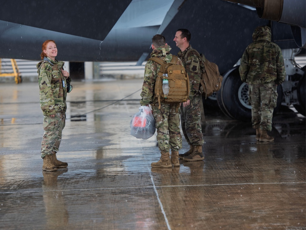 141st Air Refueling Wing Makes Military History by Refueling Russian Made SU-30MKM