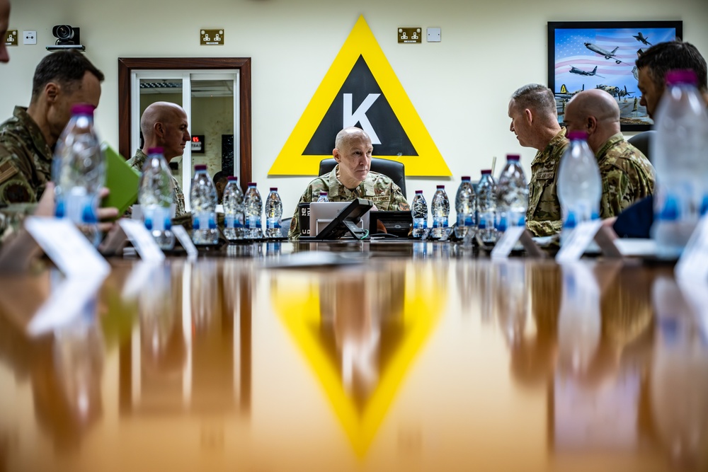 CSAF &amp; CMSAF discuss readiness and partnerships during visit to AFCENT