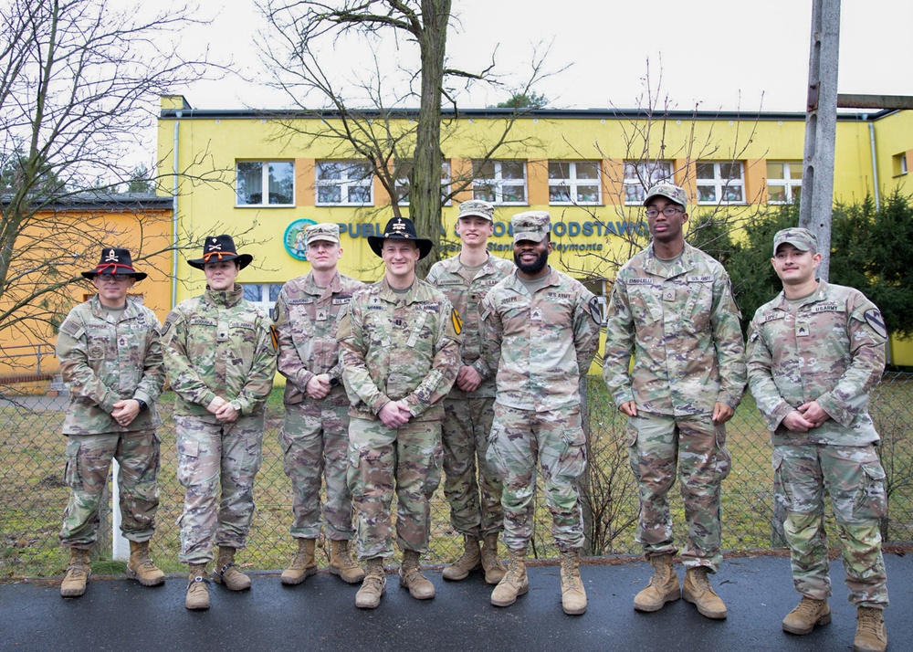 1st Cavalry Division visits Polish School in Wysoka